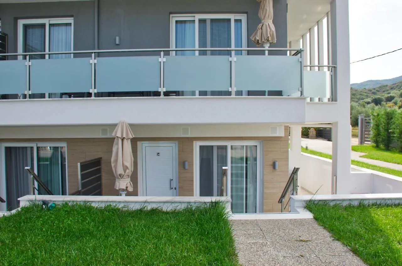 Astra Sarti Luxury Suites 2*,