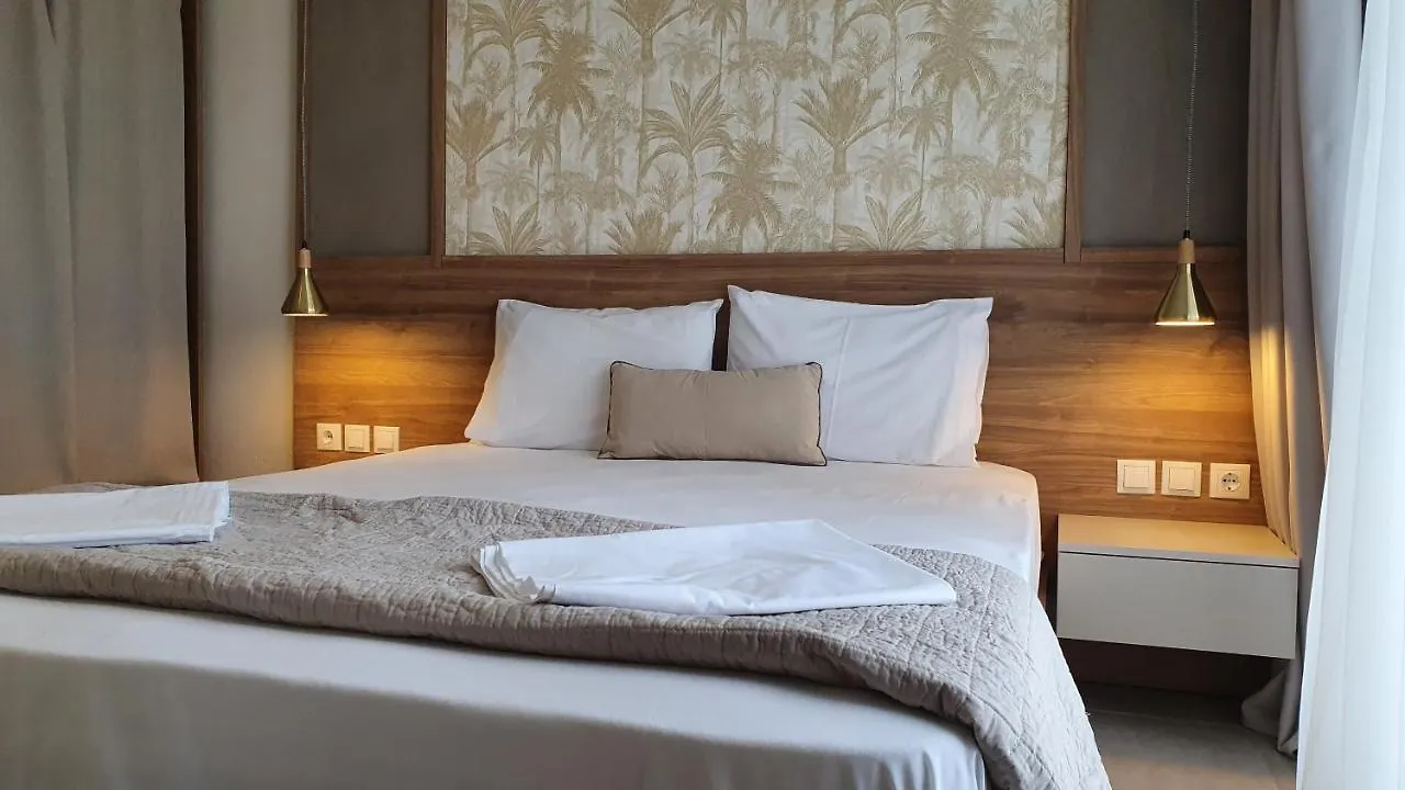 Aparthotel Astra Sarti Luxury Suites