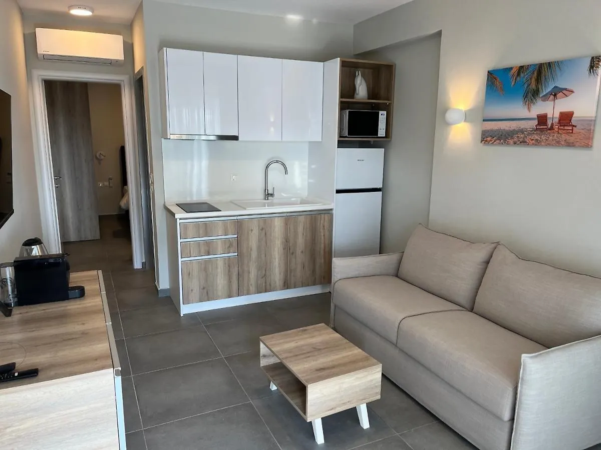 Astra Sarti Luxury Suites 2*,