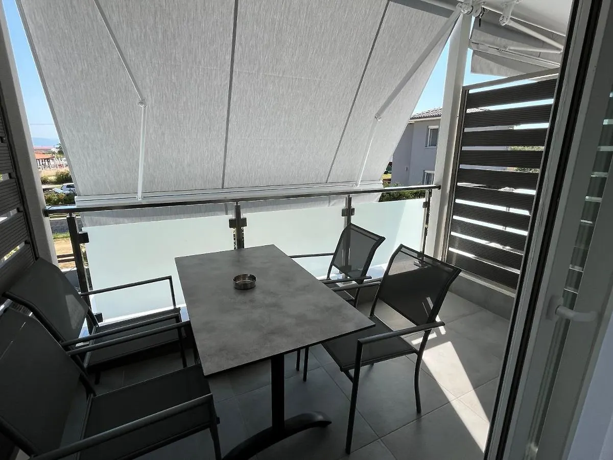 Aparthotel Astra Sarti Luxury Suites