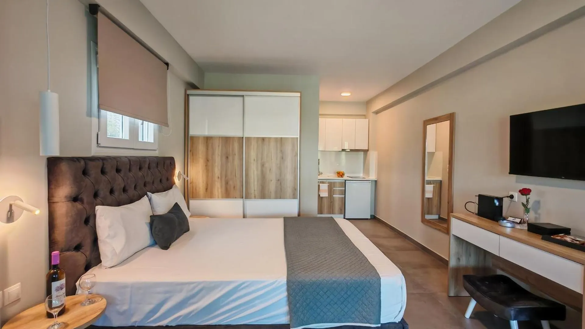 Astra Sarti Luxury Suites Greece