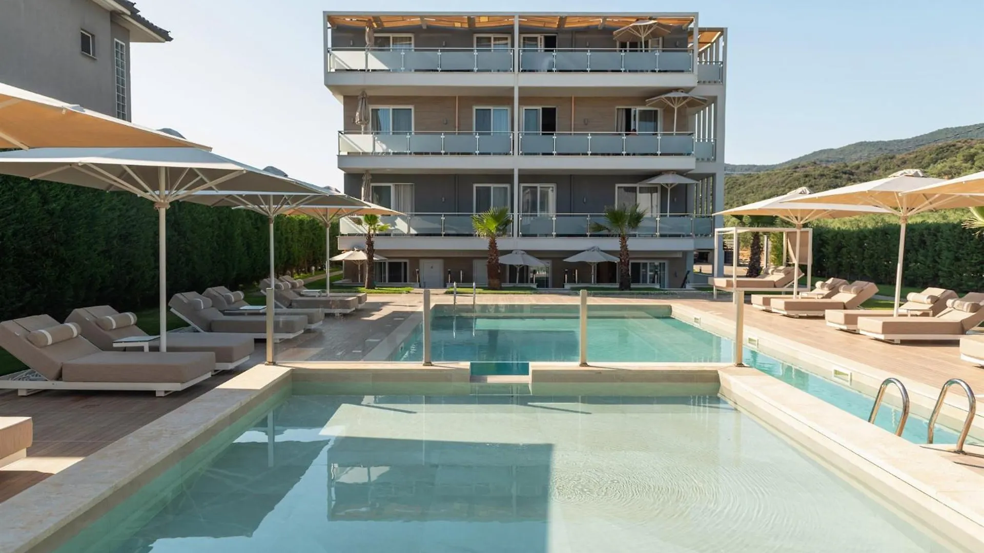 ** 아파트호텔 Astra Sarti Luxury Suites 그리스
