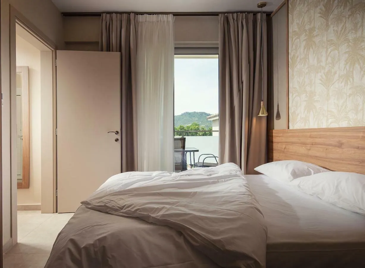 Aparthotel Astra Sarti Luxury Suites