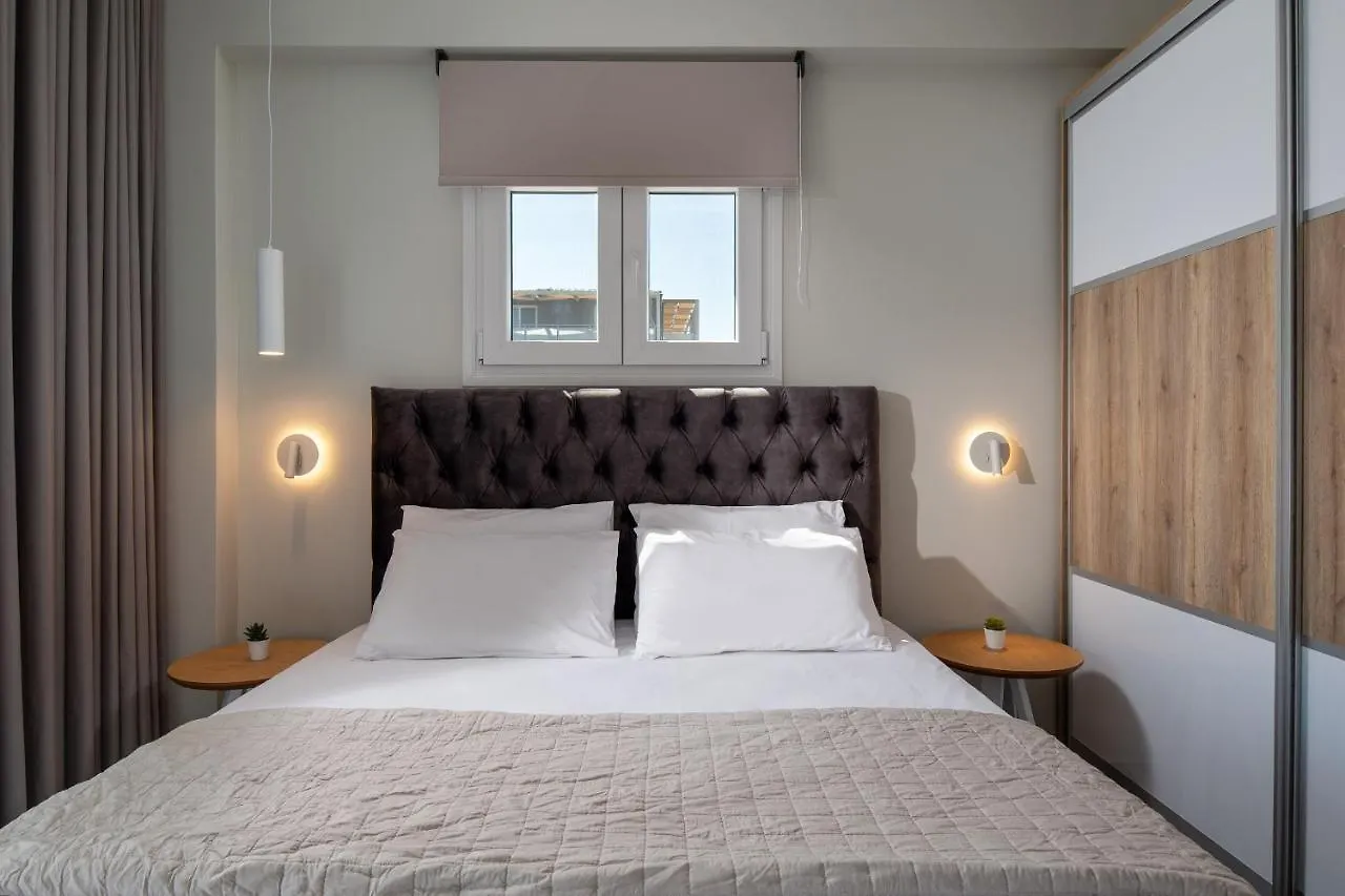 Astra Sarti Luxury Suites 2*,
