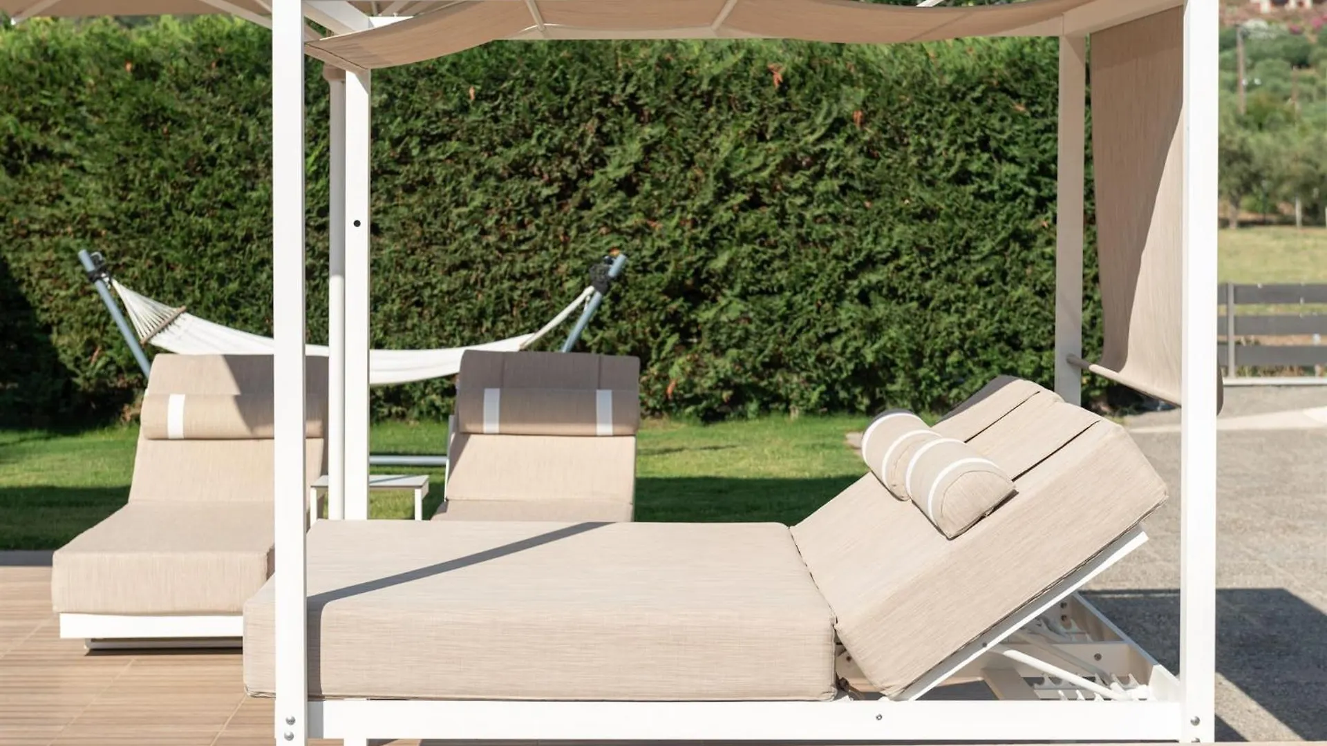 Astra Sarti Luxury Suites Aparthotel