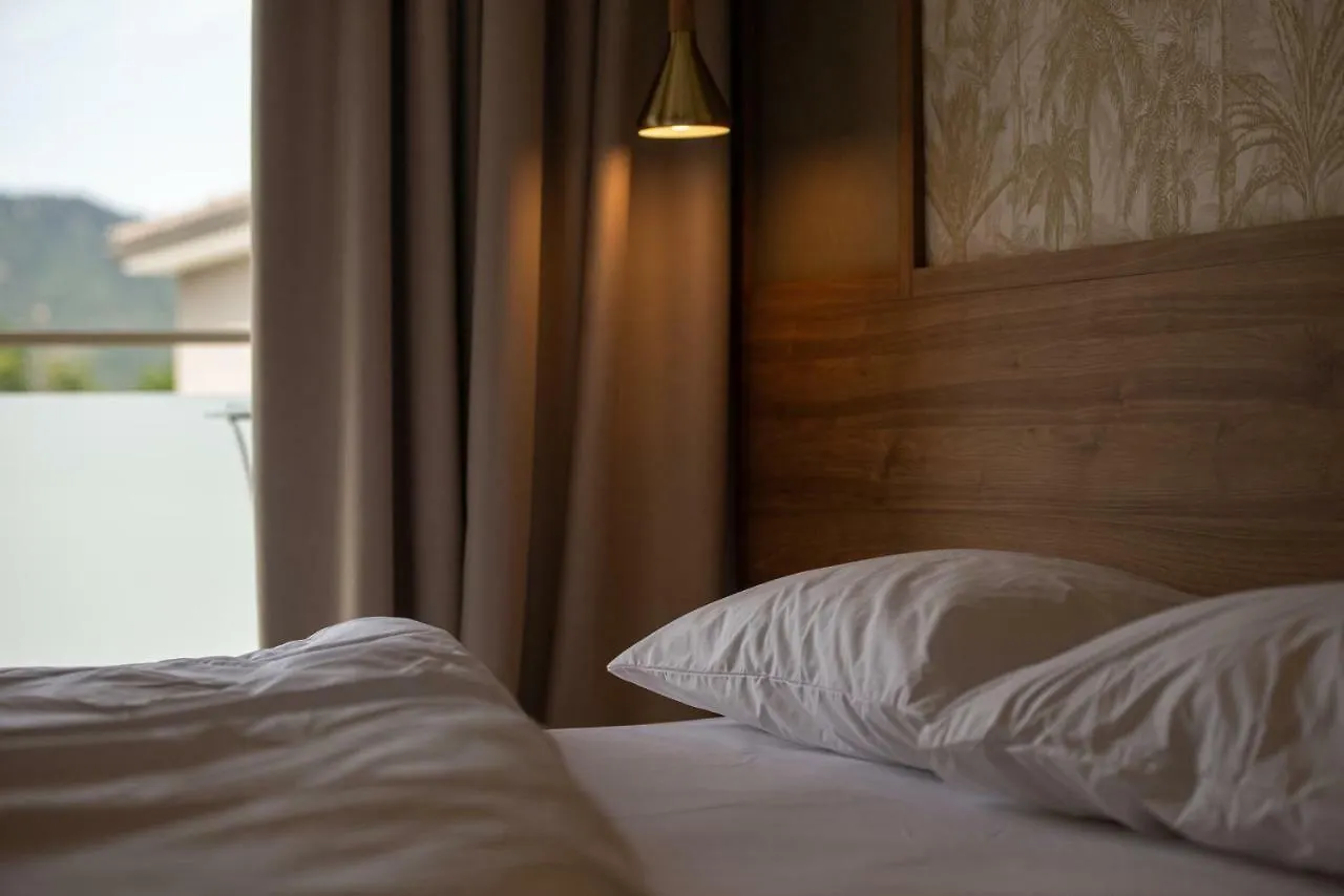 Astra Sarti Luxury Suites Aparthotel